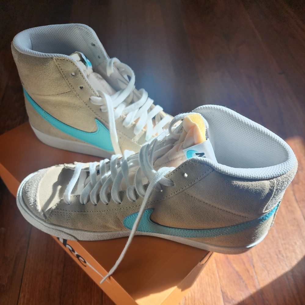 Blazer Mid '77